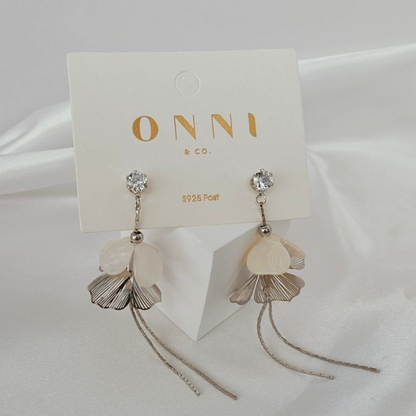 Fleur Gingko Tassels