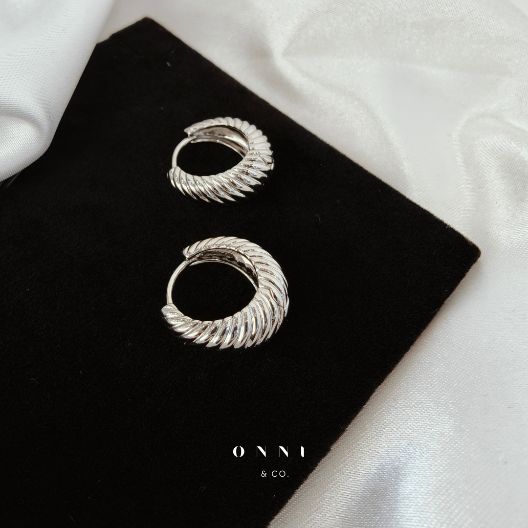 Sienna Twist Hoops