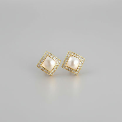 Classic Diamente Square with White Pearl Shell