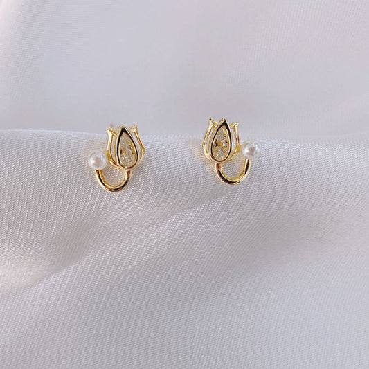Golden Tulip Pearl Studs