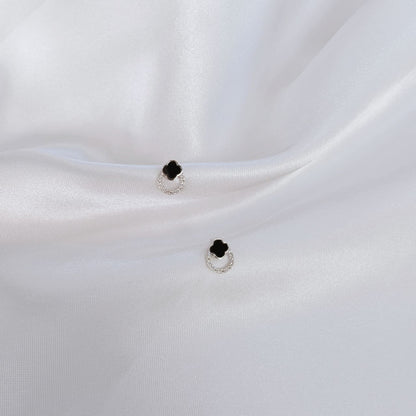 Clover Lumière Studs