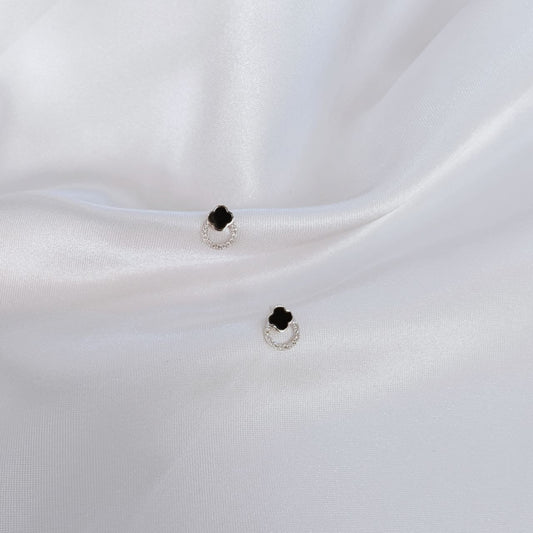 Clover Lumière Studs