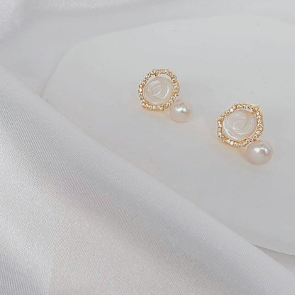 Roselle Pearl Studs