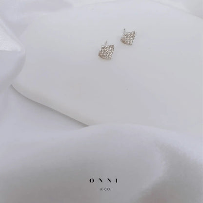 Lumi Fan Studs
